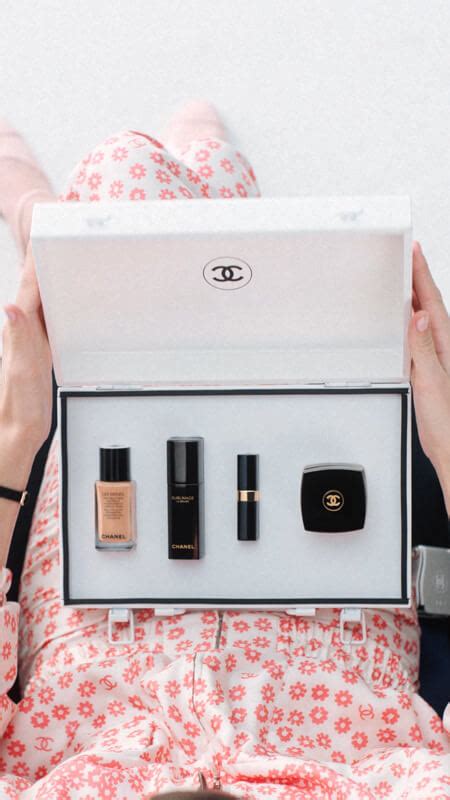 chanel travel heros|Chanel travel kit.